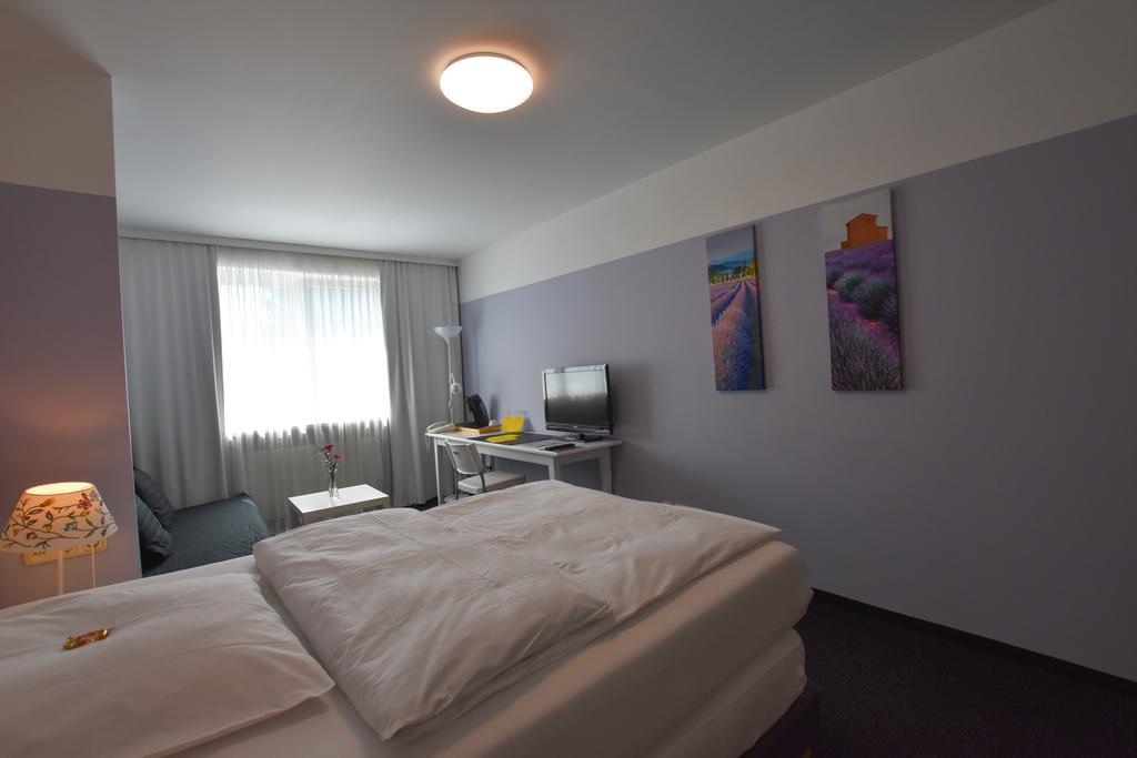 Hotel U. + Apartments 뮬하임안더루 외부 사진