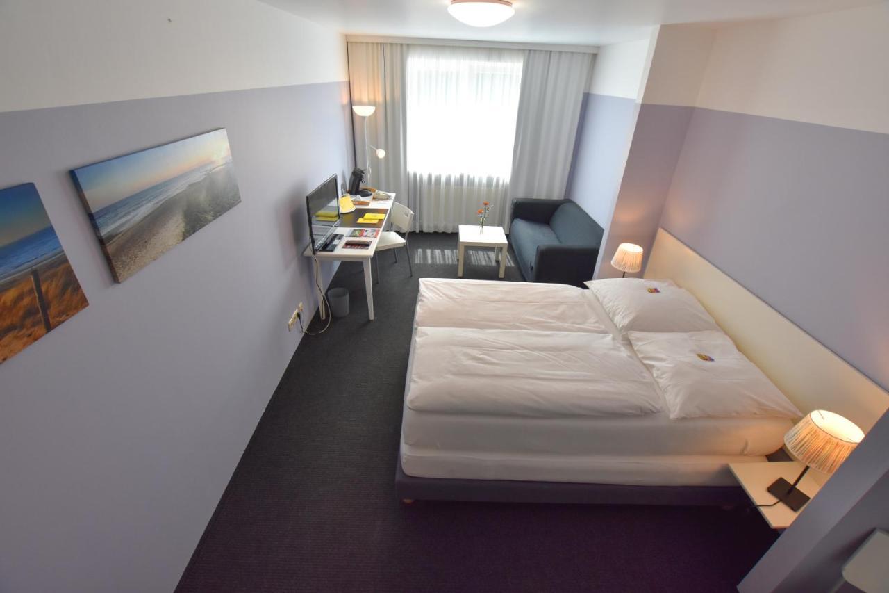 Hotel U. + Apartments 뮬하임안더루 외부 사진
