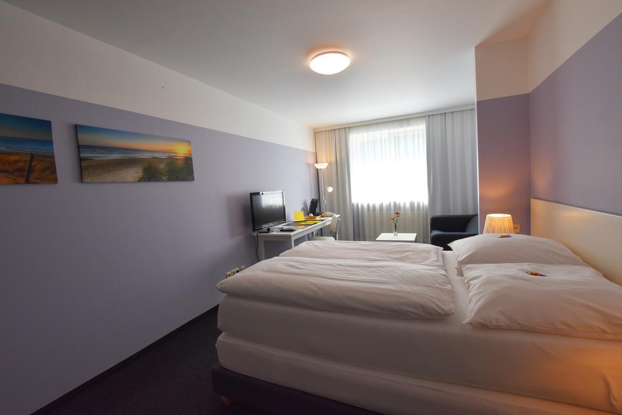 Hotel U. + Apartments 뮬하임안더루 외부 사진