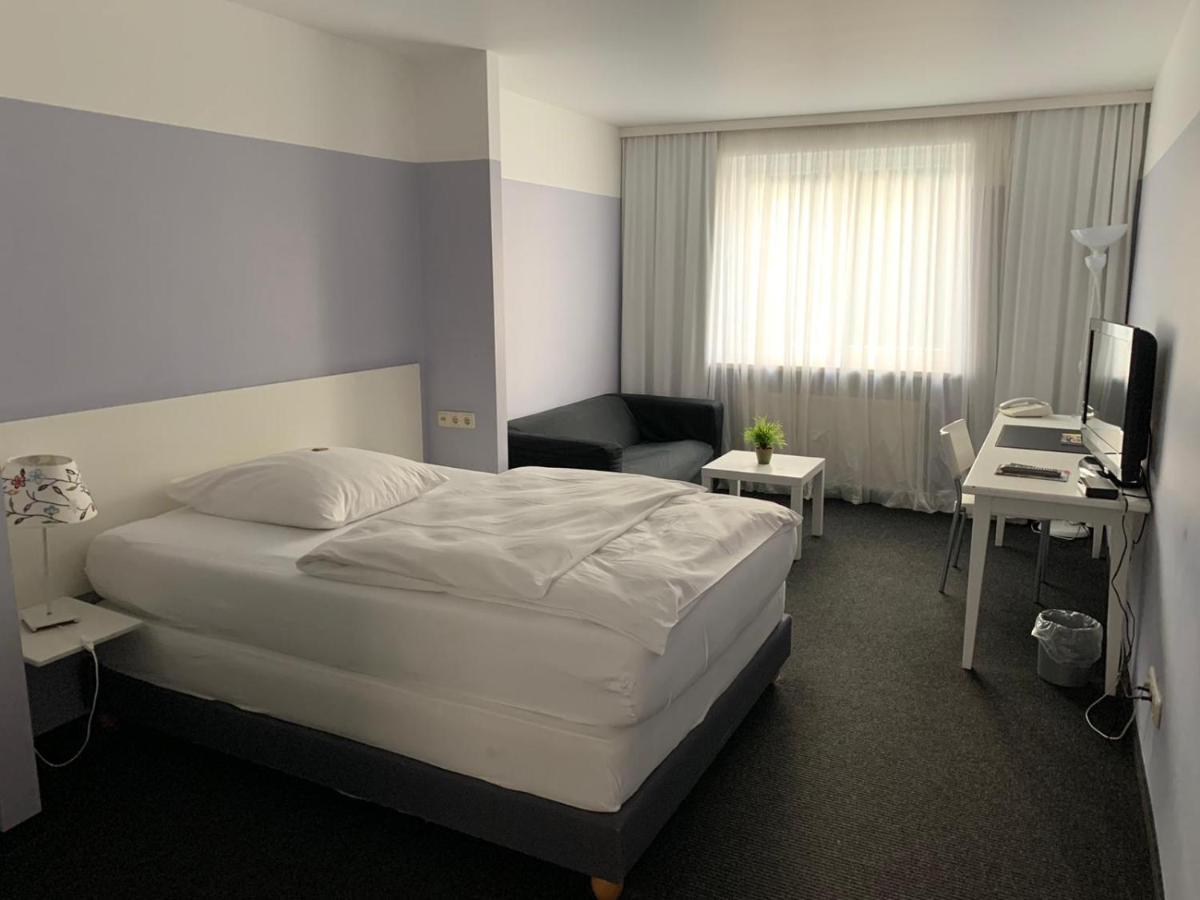 Hotel U. + Apartments 뮬하임안더루 외부 사진